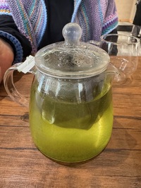 glass caraffe with green tea